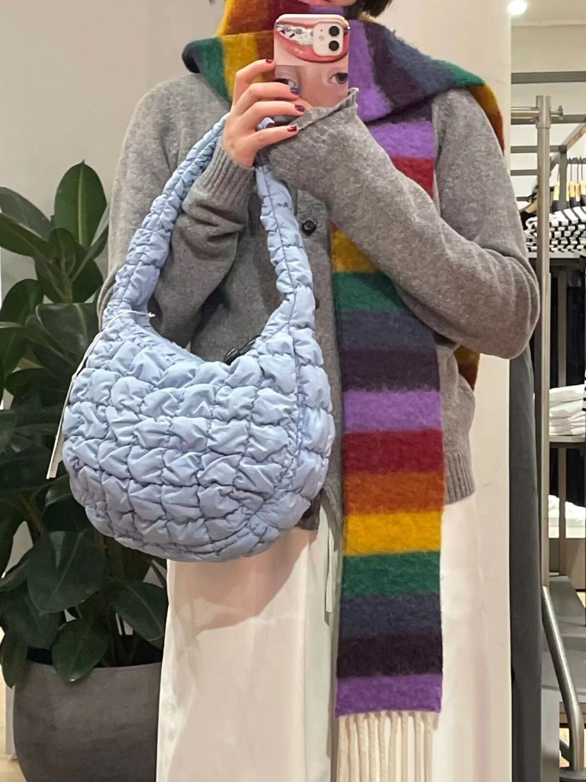 Pleated Cloud Bag Large Fashionable Down Dumpling Candy Underarm Bag 31*7*24.5CM
