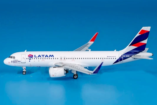 1:400 Phoenix LATAM AIRBUS A320neo Passenger Airplane Diecast Aircraft Model
