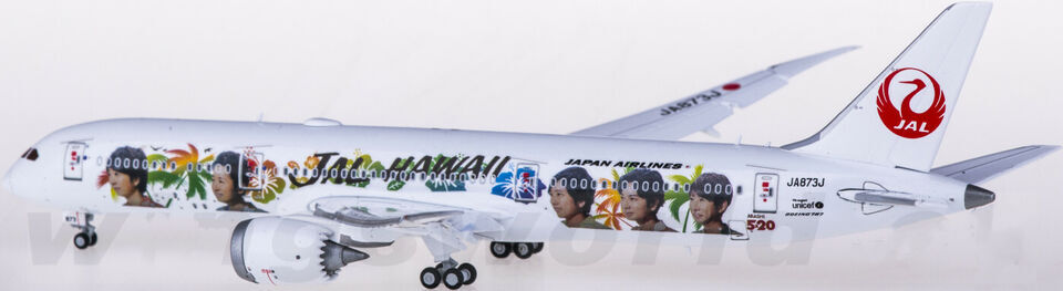 1:400 JC Wings JAPAN AIRLINES BOEING 787-9 Passenger Airplane Diecast Model