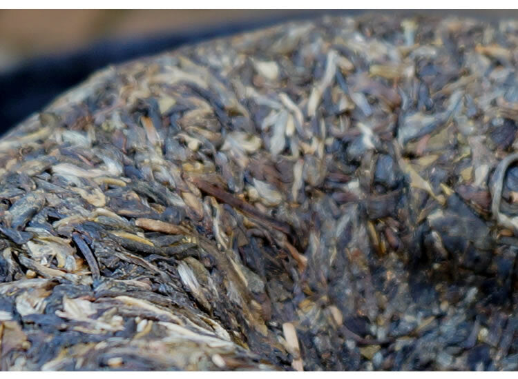2013 Yunnan Menghai Brown Gong Tea Melon Pu'er Tea Raw Tea Ancient Tree 500g