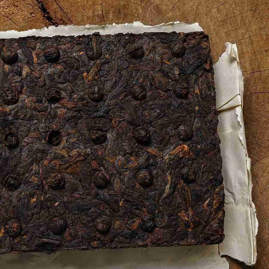 2007 Laser Brick Tea 7581 Yunnan Menghai Pure Pu'er Tea Cooked Tea Brick 250G