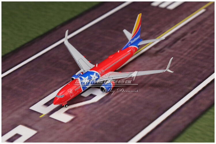 1:400 GeminiJets Southwest BOEING B737-800 Airplane Diecast Aircraft Model