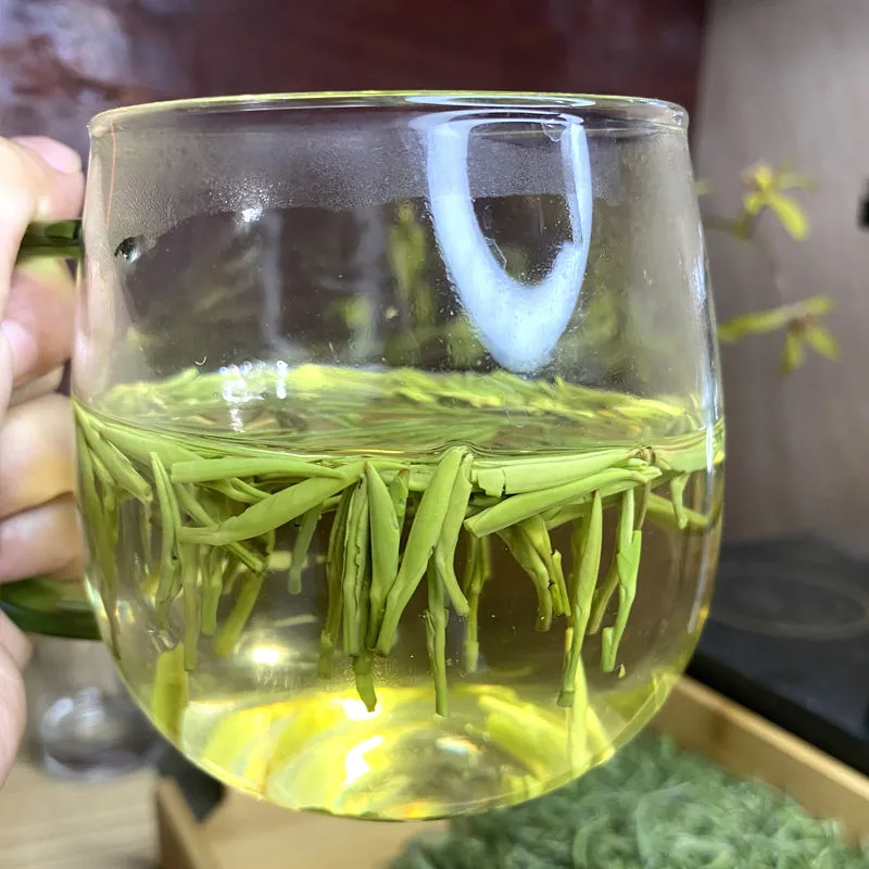 Supreme Zhu Ye Qing Green Tea * Sparrow's Tongue High Mountain Que She Tea