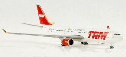 1:500 Herpa TAM AIRBUS A330-200 Passenger Airplane Diecast Aircraft Plane Model