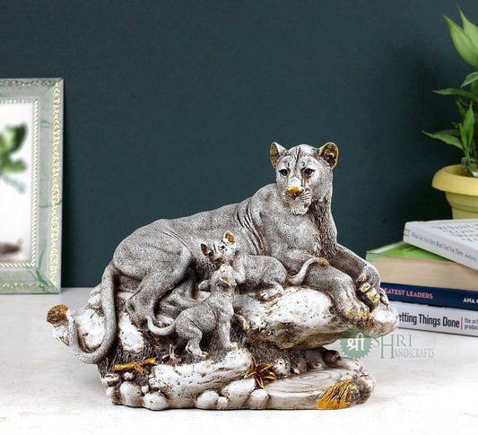 Polyresin Lioness Lion Statue with Family Idol Figurines Gifts for Home Decor