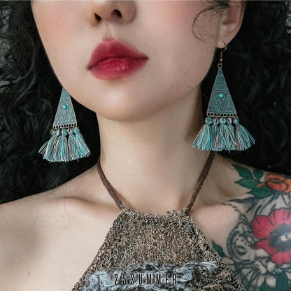 Wanderlust Feather Tassel Earrings - Vintage Ethnic Boho Dangle Clips