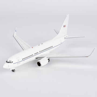 1:200 NGmodels USAF Boeing 737-700 620149 Passenger Airplane Diecast Plane Model