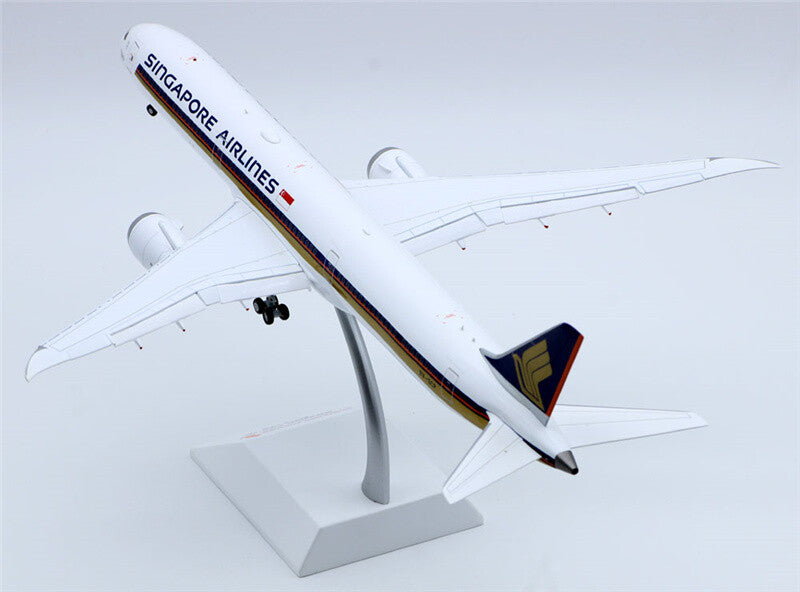 JC Wings Singapore Airlines 1000th B787-10 9V-SCP Flaps down 1:200 Pre-builded