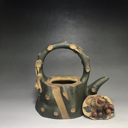 Chinese Yixing Zisha Clay Handmade Exquisite Teapot （五代封侯 底款：陈鸣远）