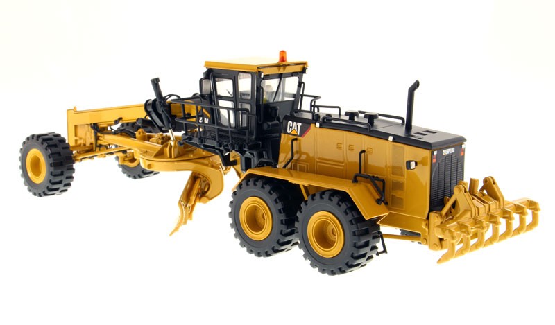 1:50 DM CAT24M Motor Grader Construct Vehicles Equipment Machine Diecast Model