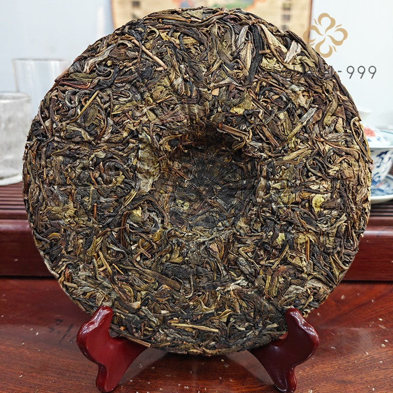357g Raw Pu'er Tea Cake Yunnan Laobanzhang Spring Tea 2023 Compressed Leaf Tea