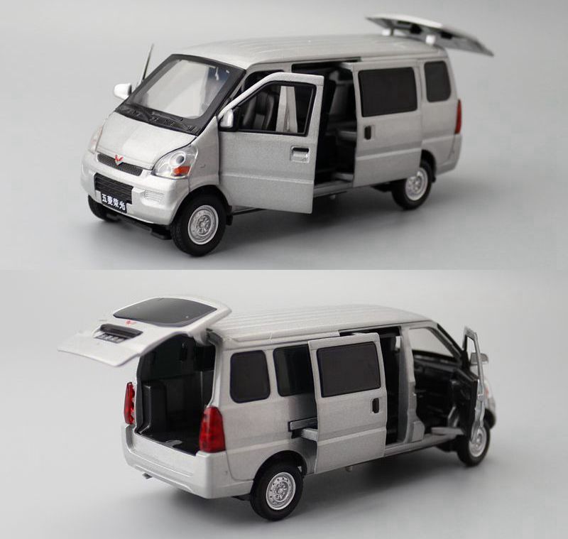 1:32 Diecast Wuling Glory Van Metal Car Model Toy Door Open Sound Light Gift