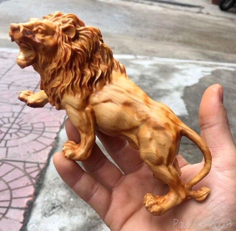 Cypress Wood Carved Male Lion Statue Animal Art Sculpture Table Decor