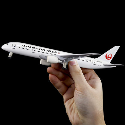 1:300 20cm Japan Airlines B787 Plane Model Alloy Diecast Airplane Ornaments Gift