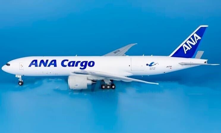 1:200 32CM JC Wings ANA BOEING 777-200LRF Aircraft Plane Diecast Airplane Model