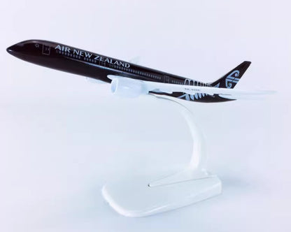 16CM Air New Zealand Boeing 787 Passenger Airplane Diecast Aircraft Plane Model