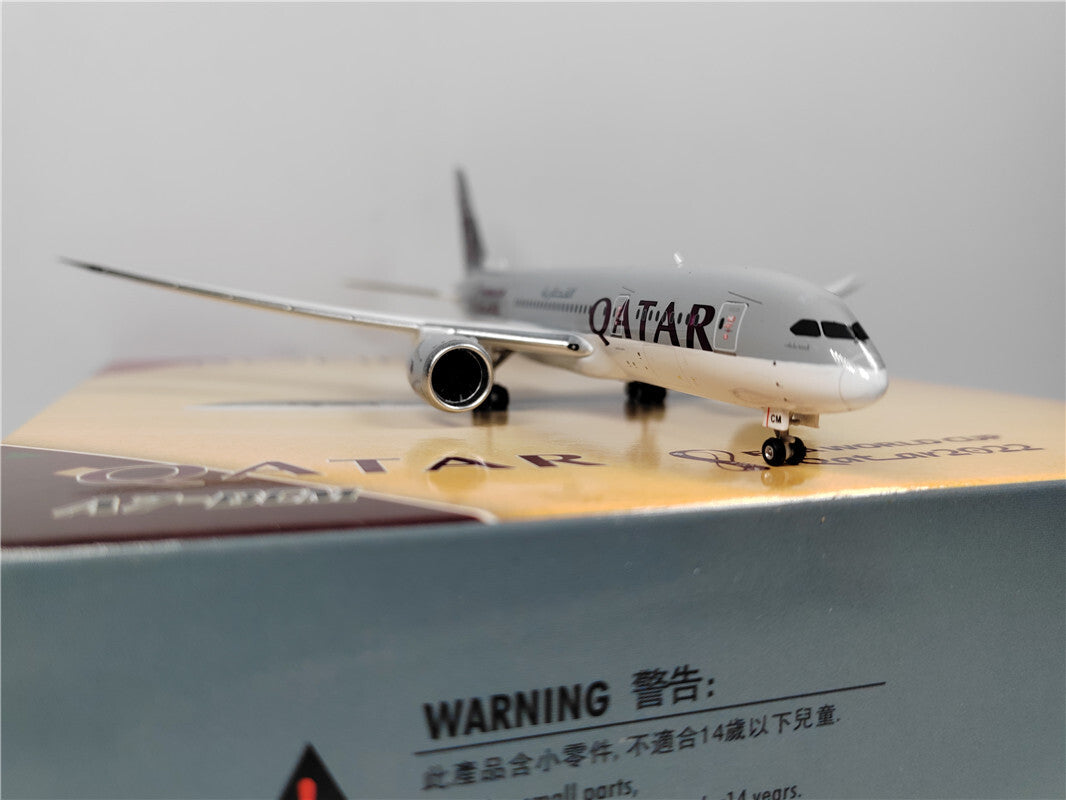1:400 Phoenix QATAR BOEING B787-8 Airplane Diecast Aircraft Plane Model
