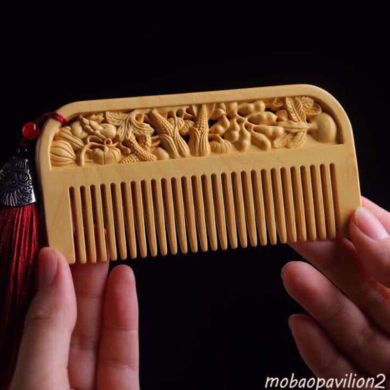 115*55*12mm Fruit “硕果累累” Pattern Hand Carving Boxwood Crafts Comb