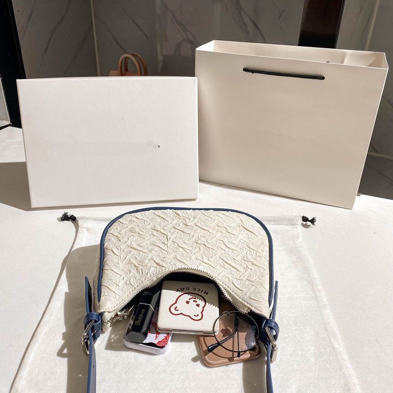 Synthetic Leather Handbags Zipper Small Shoulder Bag Casual fold Tote Half-Moon