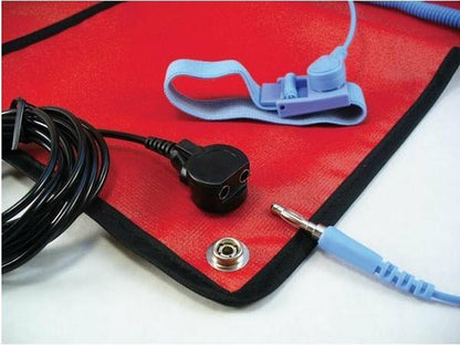 ESD Service Kit - 24" x 26" Anti-Static Mat with Ground Cord, Adjustable Strap