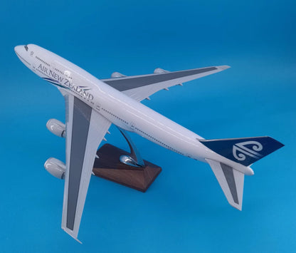 47CM 1:150 AIR NEW ZEALAND BOEING 747-400 ZK-NBU Passenger Airplane Resin Model