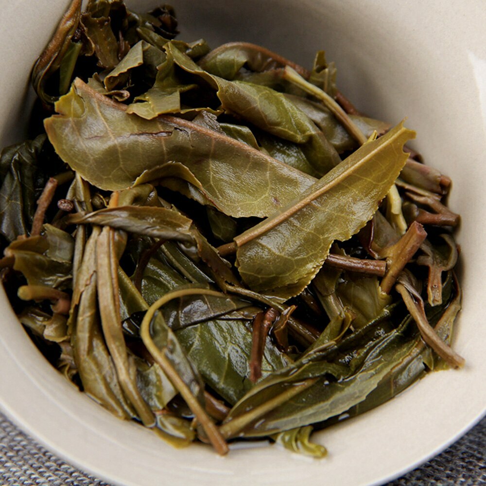 Top Tea Nannuo Mountain Ancient Tree Raw Puer Pure Material Shen Puerh Tea 357g