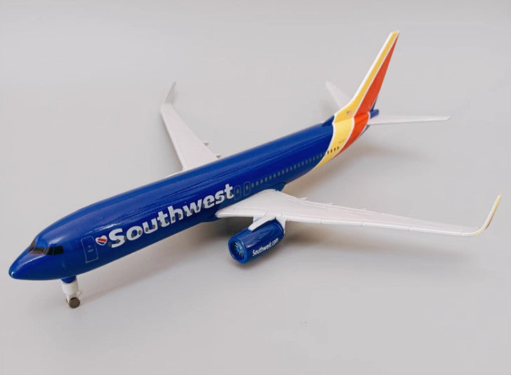 20CM Southwest BOEING 737-800 Passenger Airplane Diecast Aircraft Plane Model