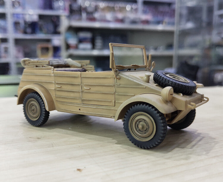 1:35 ARTISAN VW82 Kubelwagen Army Vehicle Plastic Diecast Military Jeep Model