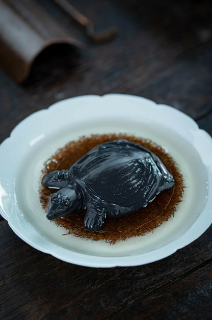 Chinese Yixing Zisha Black Mud Pottery Lovable Animal Tortoise Tea Pet Statues