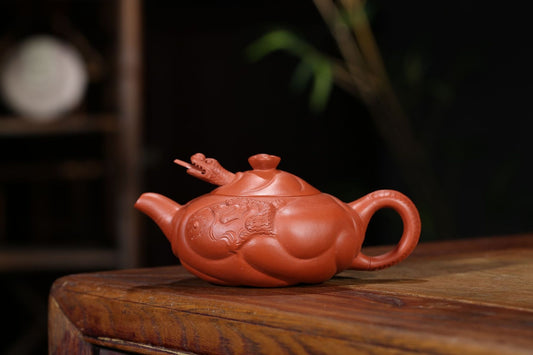 China Yixing Zisha Pottery Zhu Clay Handmade 300cc Ichthyosaur Teapot