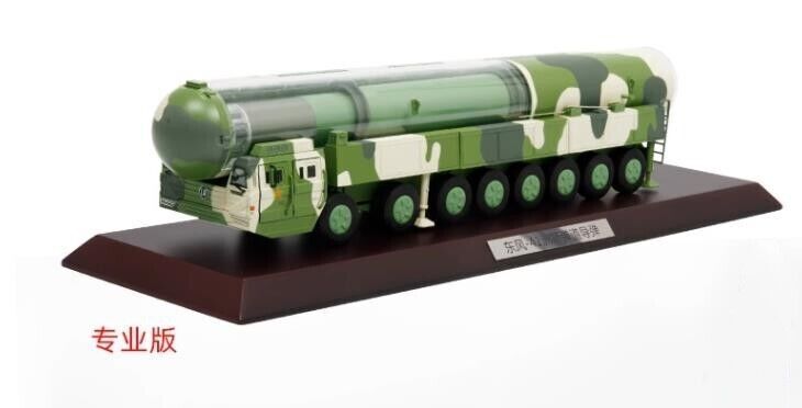 1:72 40CM DF-41 Intercontinental Ballistic Missile Launcher Truck Diecast Model