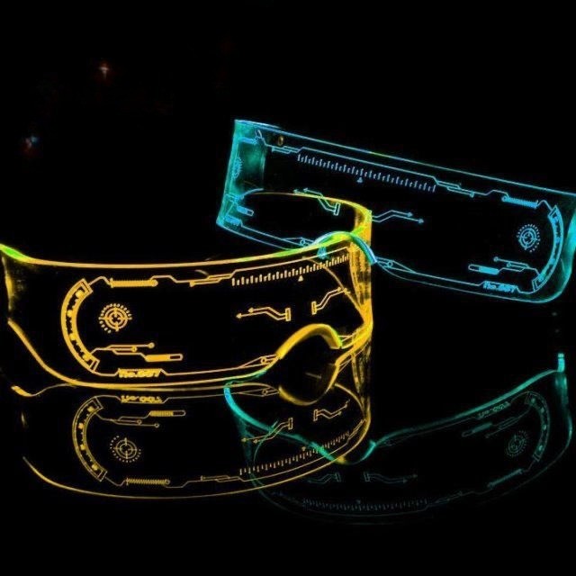 LED-lit Cycling Goggles with Nighttime Anti-Collision Lighting