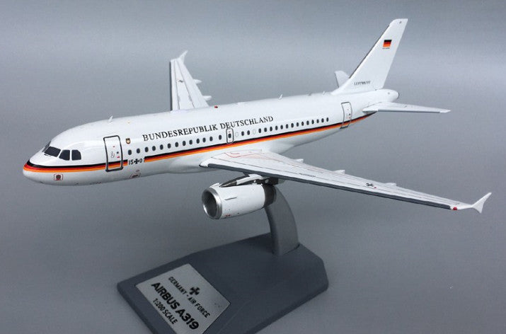 JFOX GERMAN AIR FORCE BUNDESREPUBLIK DEUTSCHLAND AIRBUS A319 15+01 1/200 model