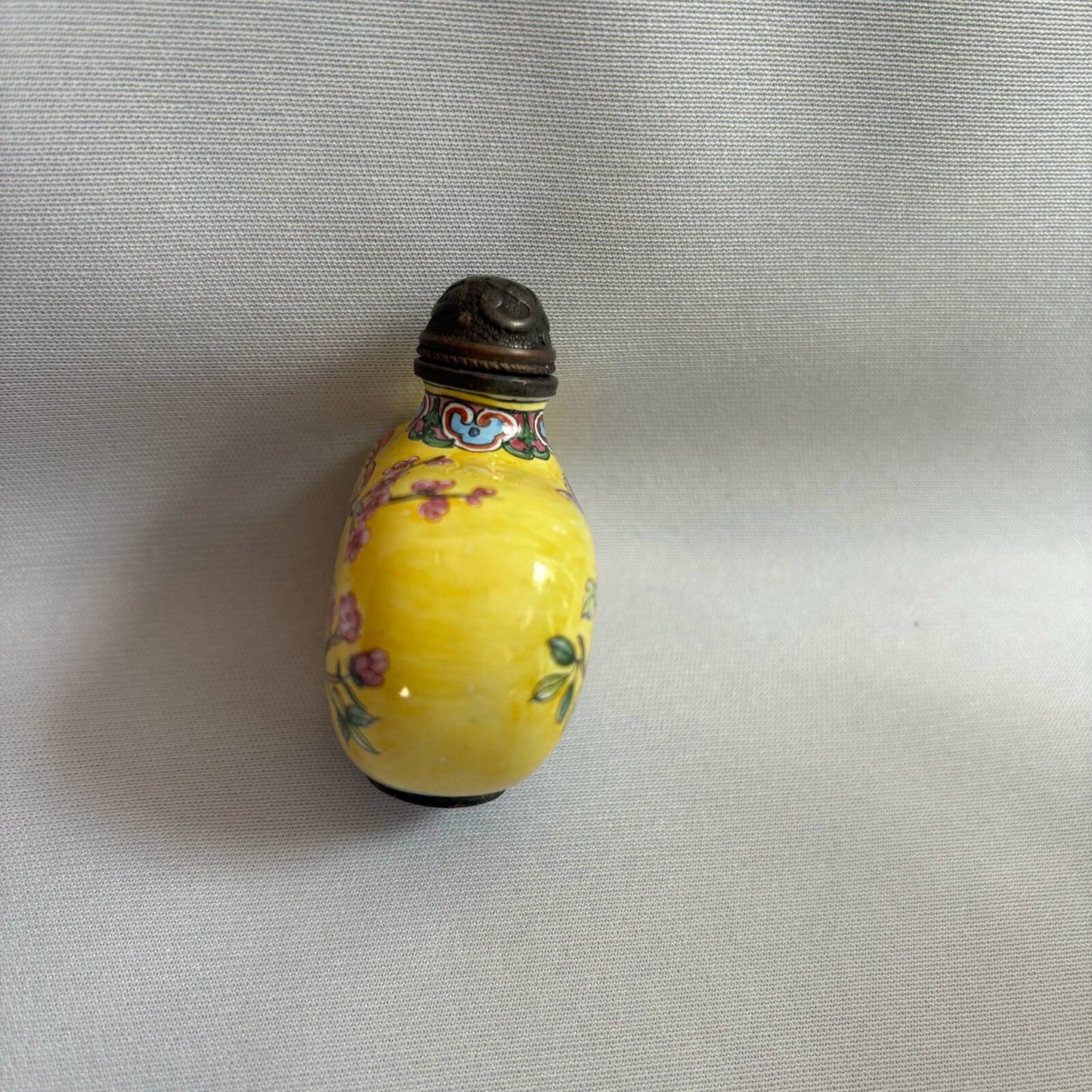 Old Beijing Chinese Cloisonne Snuff Bottle Enamel Painted Flower Bird Landscape