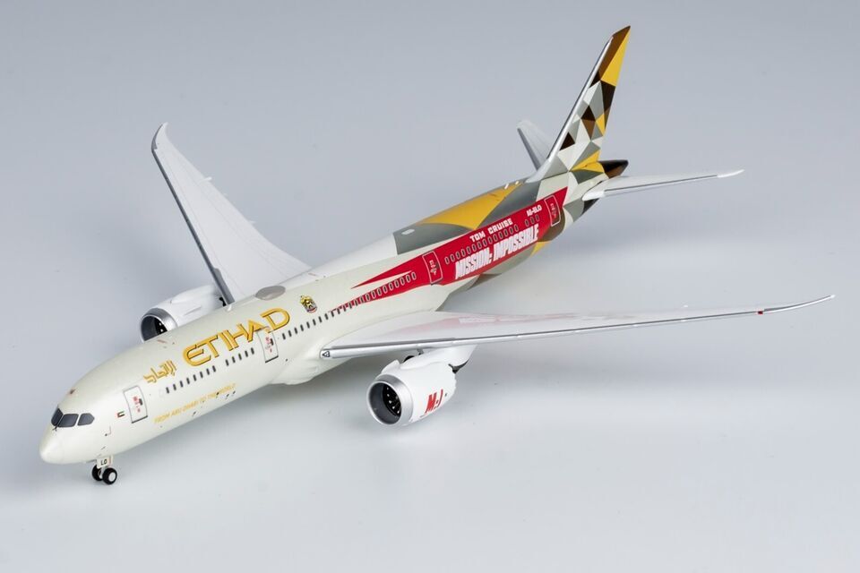 1:400 NG Model ETIHAD BOEING 787-9 Passenger Aircraft Diecast Airplane Model