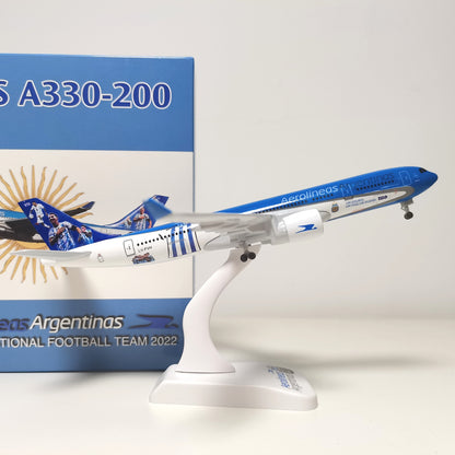 20CM Aerolineas Argentinas AIRBUS A330-200 Passenger Airplane Diecast Model