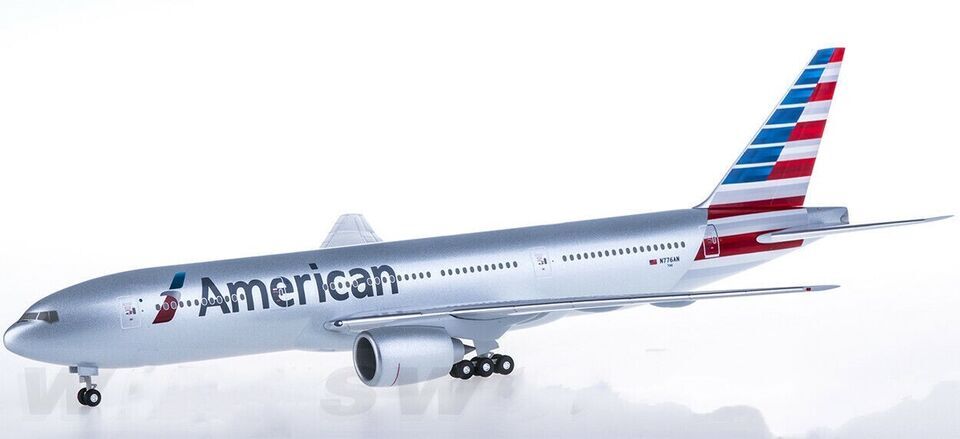 1:200 32CM Hogan American BOEING 777-200 Passenger Airplane ABS Plastic Model