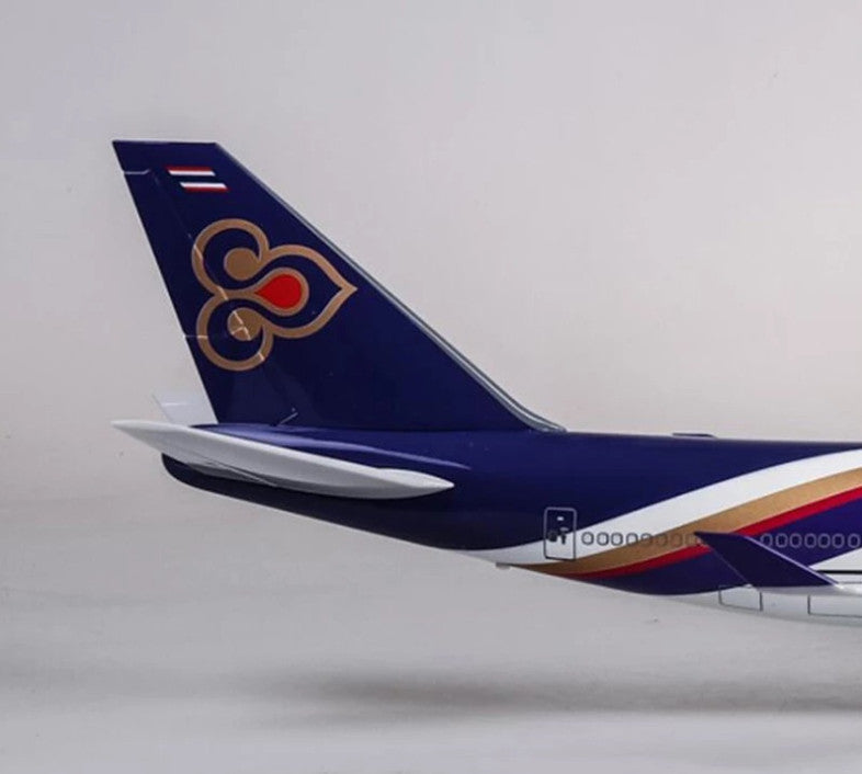 1:150 47CM THAI BOEING 747-400 Plane Aeroplane Landing Gear Resin Aircraft Model