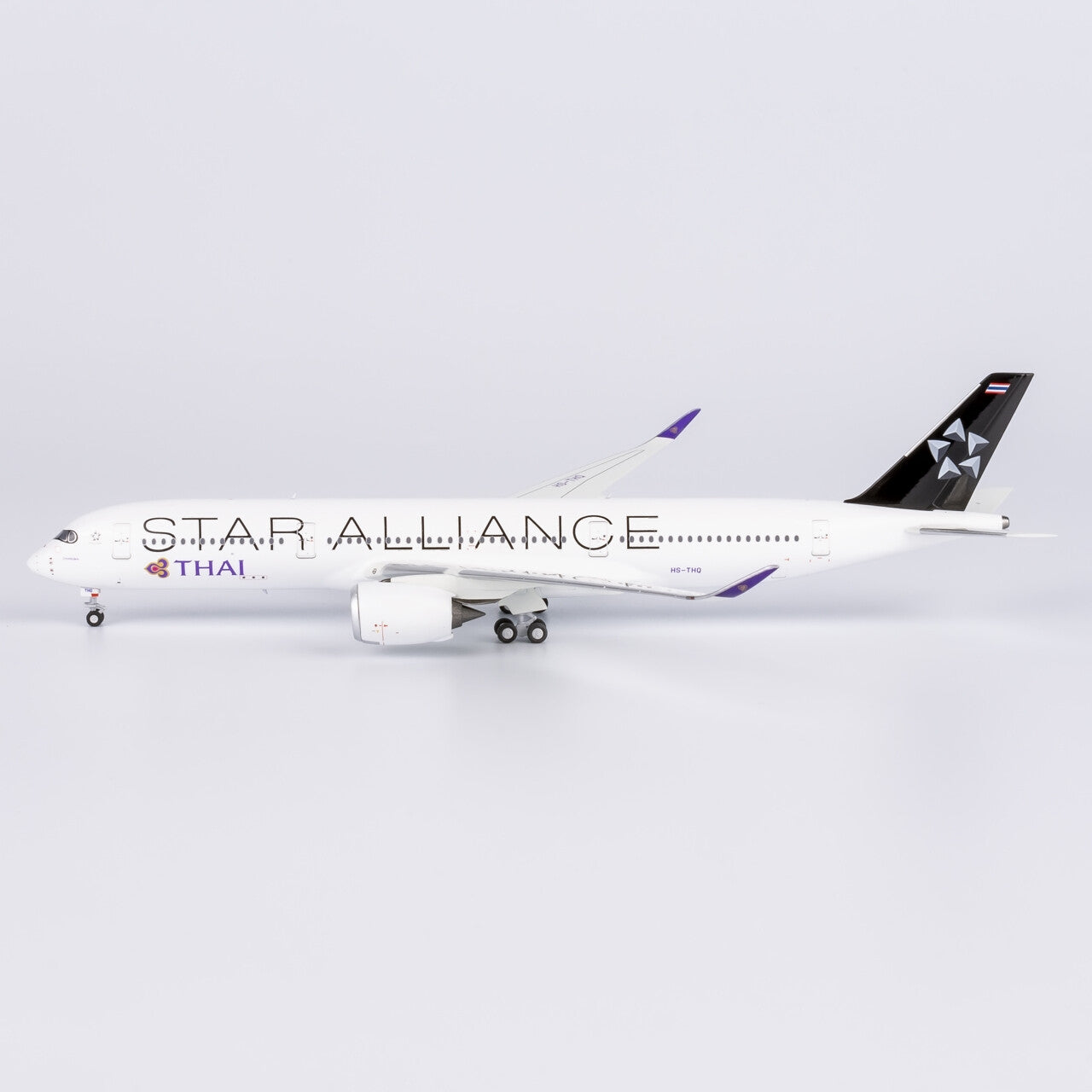 1:400 NG Models Thai Airways Airbus A350-900 Plane Diecast Aircraft Model