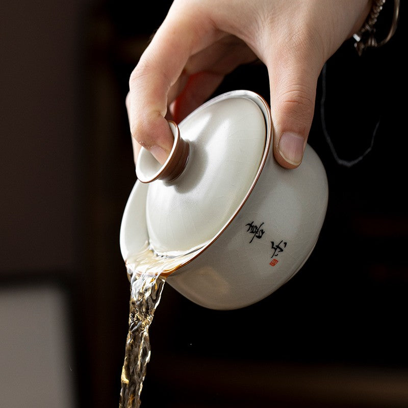 Ru Kiln Three Cai Lid Bowl Tea Cup Can Hover and Rotate Ceramic Tea Cup Tea Set