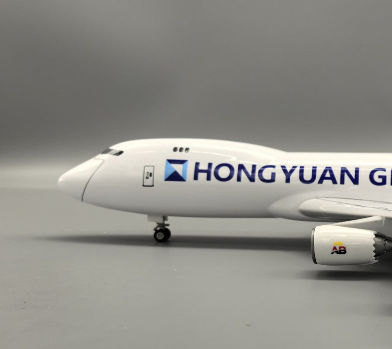 1:160 47CM HONGYUAN GROUP BOEING 747-8 Plane Landing Gear Resin Aircraft Model
