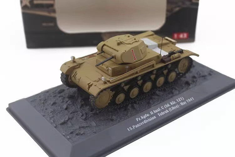 1/43 Pz.Kpfw.II Ausf.C Italian Tank No.2 Type C Simulation Alloy Model