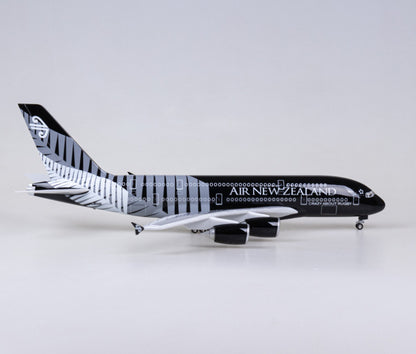 1:160 46CM AIR NEW ZEALAND A380 Airplane Landing Gears Resin Aircraft Model