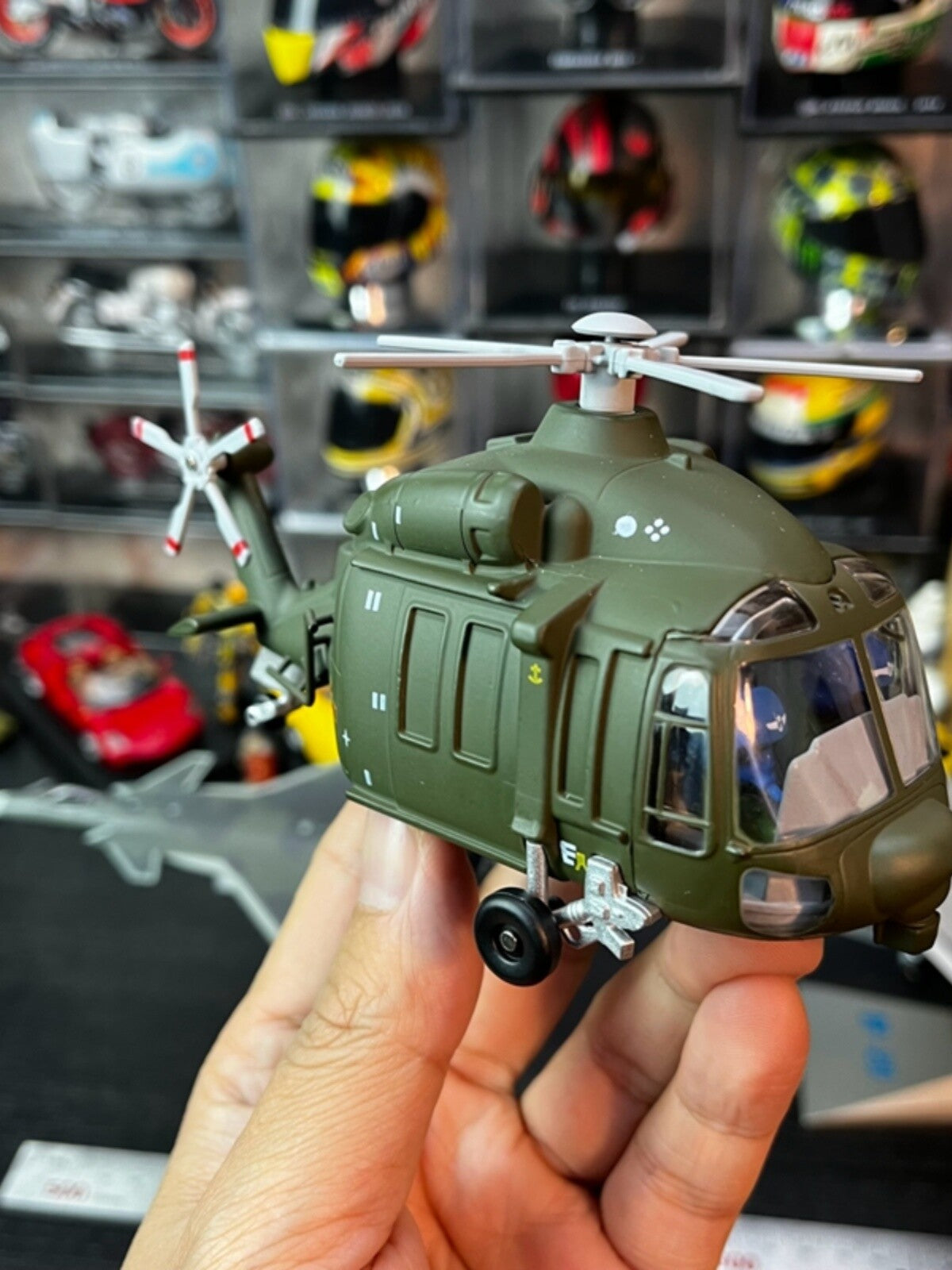 Chinese Z-20 Helicopter Alloy Aircraft Model Cartoon Version