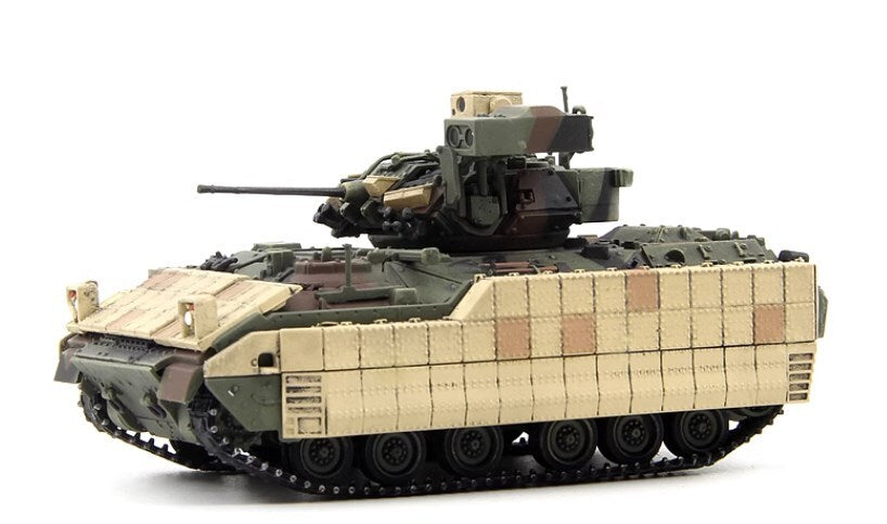 1Pcs 1:72 US M2A3 BUSKIII Bradley Infantry Fighting Vehicle Model Collection Box
