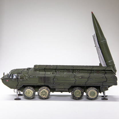 1:72 AM Slovakia SS - 23 "Spider" (Oka) Tactical Ballistic Missile Resin Model