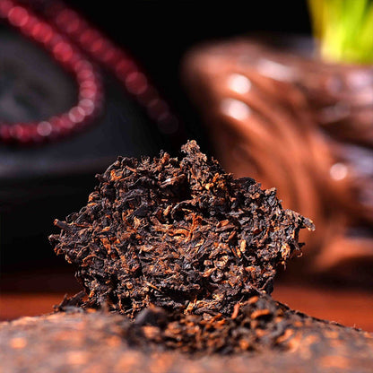 MengHai Old Ripe Pu erh Tea Cake Natural Herbal Energy Drink 100g