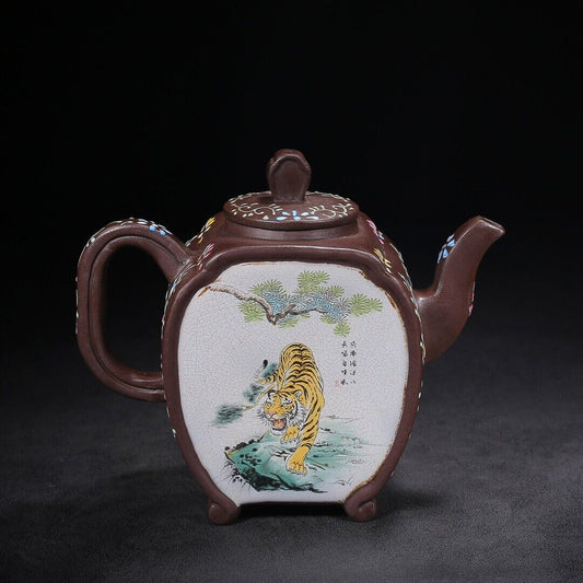 Chinese Yixing Zisha Clay Handmade Exquisite Teapot （威震山河 底款：陈鸣远）