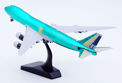 1:400 JC Wings BOEING B747-8F Passenger Airplane Diecast Plane Model
