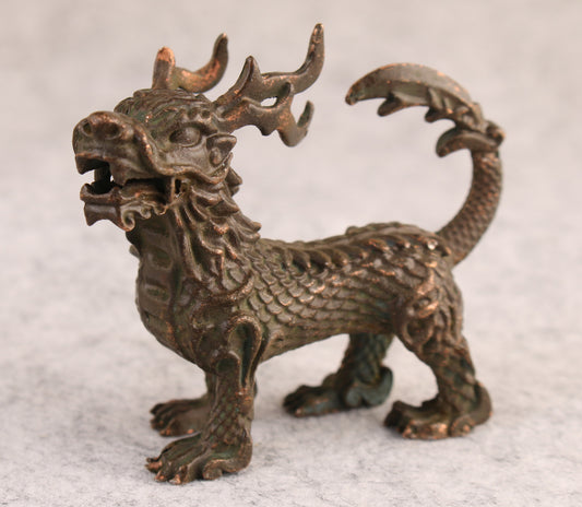 Chinese Collection Handmade cast kirin figure Statue table decoration tea pet
